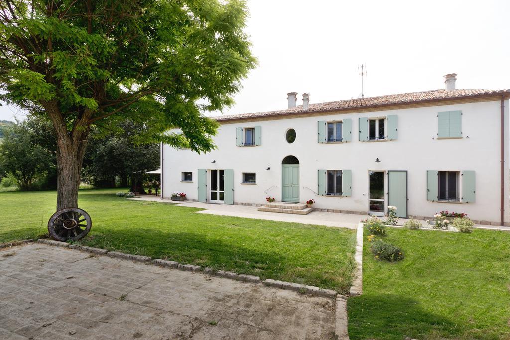 Molino Monacelli Country House ฟาโน ภายนอก รูปภาพ